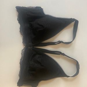 Brand‎ new victoria secret bra size M